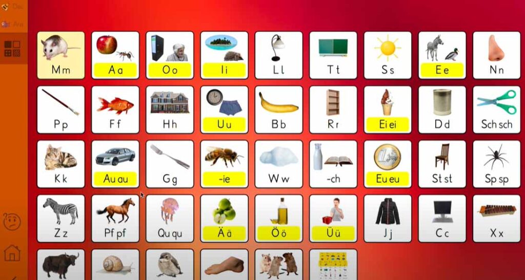 Darstellung des deutschen Alphabets und spezieller Lautverbindungen wie „Sch“, „Au“, „Ei“ in der Lernsoftware „Sag’s auf Deutsch“. Jede Kachel zeigt einen Buchstaben oder Laut mit passendem Bild zur Unterstützung des Spracherwerbs.