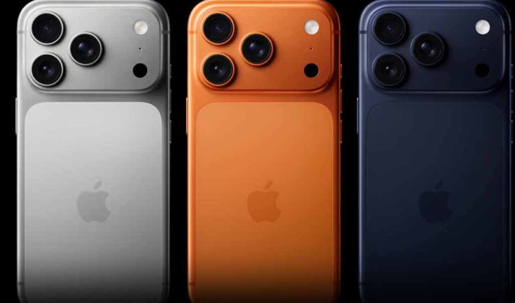 Das iPhone 17 Pro hat eine horizontale Kamera-Bar. Die sieht nicht nur gut aus, sondern ist auch noch praktischer. Im Vergleich zum diagonalen Layout früherer Modelle liegt das Gerät stabiler in der Hand. Das ist besonders praktisch bei Videoaufnahmen. Neben den klassischen Farben wie Space Black gibt's auch neue Töne wie Cosmic Orange, ein warmer Kupferton, und Deep Blue. Damit kombiniert Apple Premium-Qualität mit individueller Personalisierung.