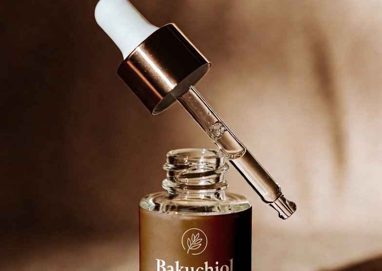 Bakuchiol serum